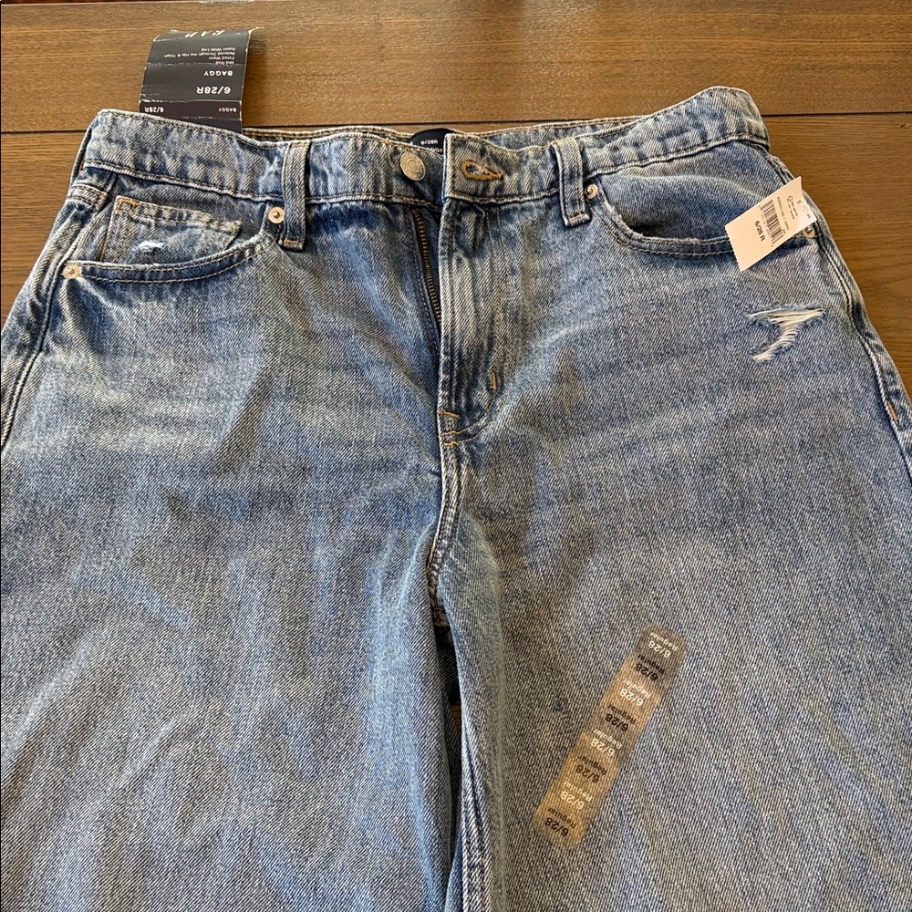 GAP Relaxed Fit Light Blue Jeans